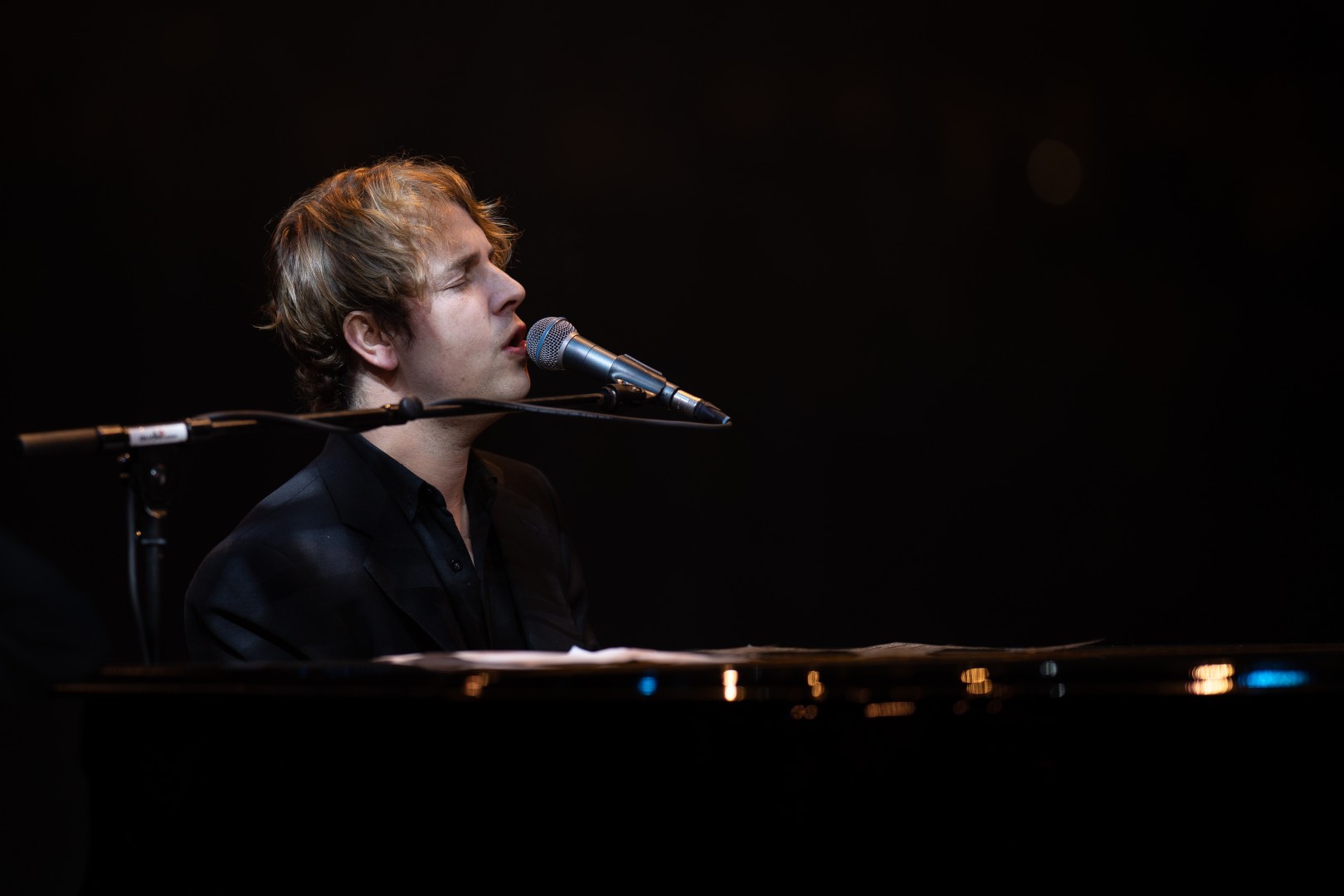Tom Odell at National Arena in Bucharest on March 12, 2022 (c0e65f9cb0)