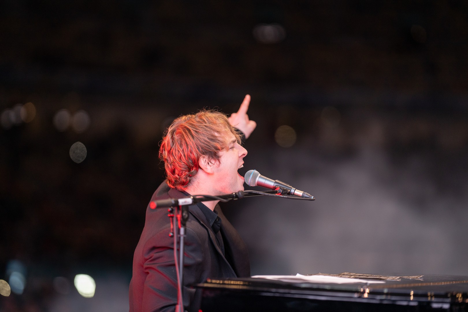 Tom Odell at National Arena in Bucharest on March 12, 2022 (eda201e677)