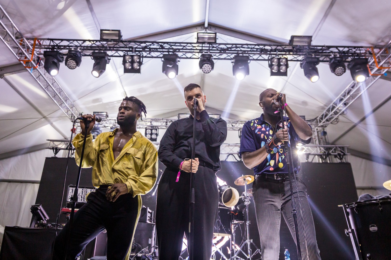 Young Fathers at Romexpo in Bucharest on July 19, 2017 (140f2bd01a)