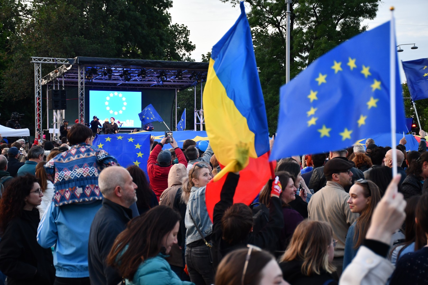 Protest in Bucharest on May 9, 2025 (6d8f6afb51)