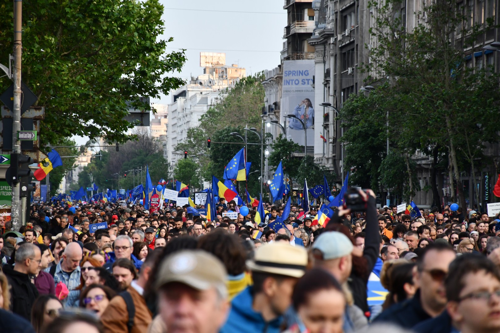 Protest in Bucharest on May 9, 2025 (82cb184901)