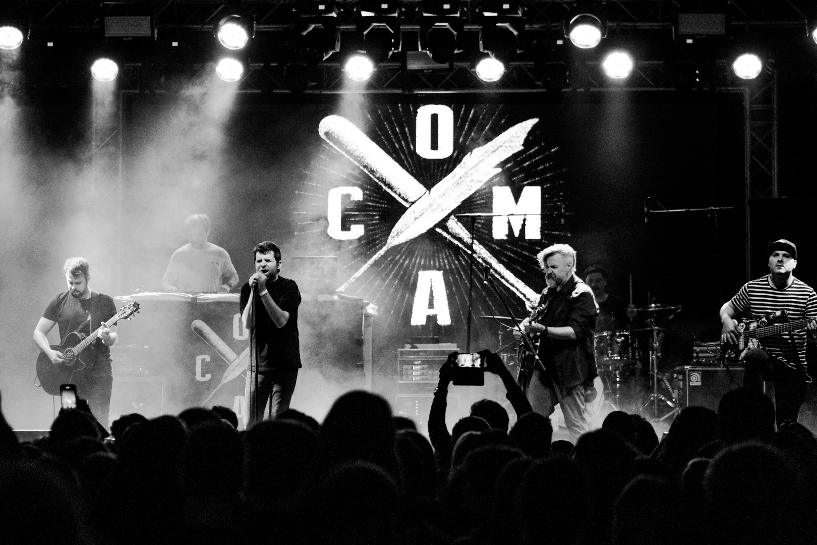 Coma in Bucharest on April 6, 2023 (79fc284b0e)