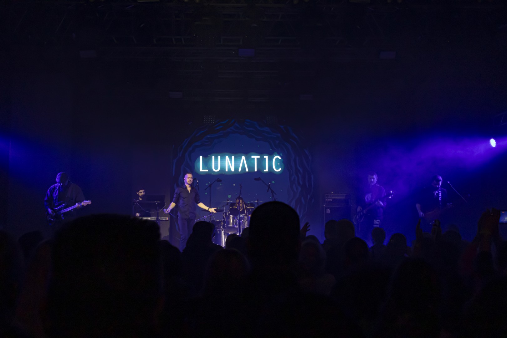 Lunatic in Bucharest on March 1, 2024 (3177ccba84)