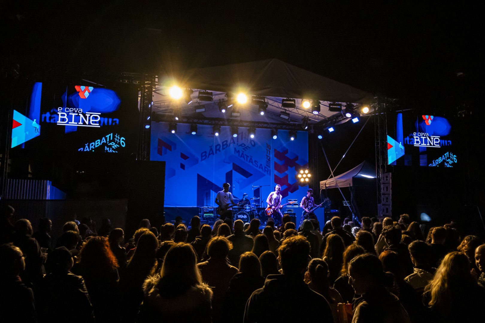 Vunk in Bucharest on October 10, 2025 (829f85ba95)