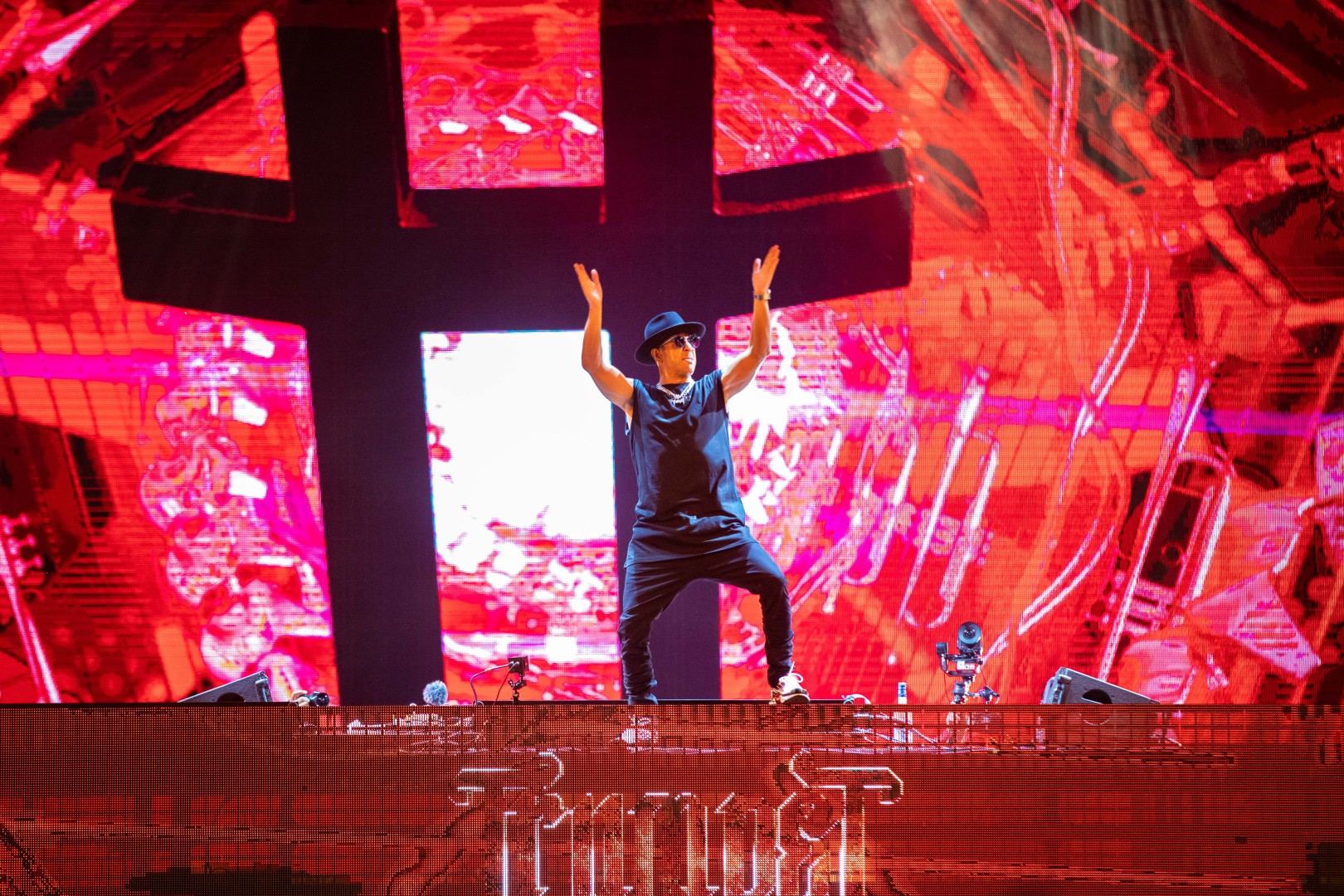 Timmy Trumpet at Neversea Beach in Constanta on July 10, 2022 (2c885976cb)